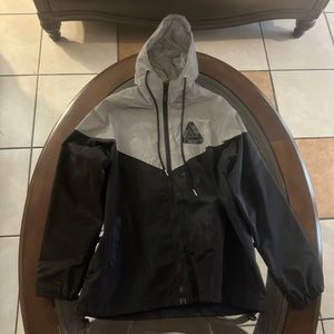 Reflective windbreaker